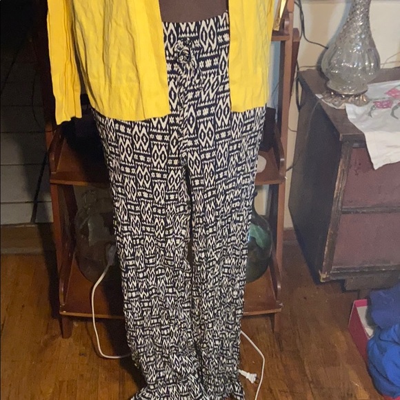 C Wonder tribal print palazzo pants SZ MED - Picture 1 of 4